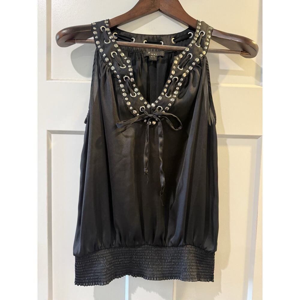 VTG Y2K XXI Black Satin Feel Top Lace & Sequin Tie Detail Top Medium Sleeveless